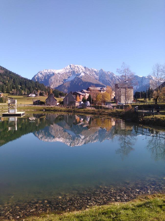 Studio Au Calme Face Aux Montagnes Dans Station De Ski La Morte Luaran gambar
